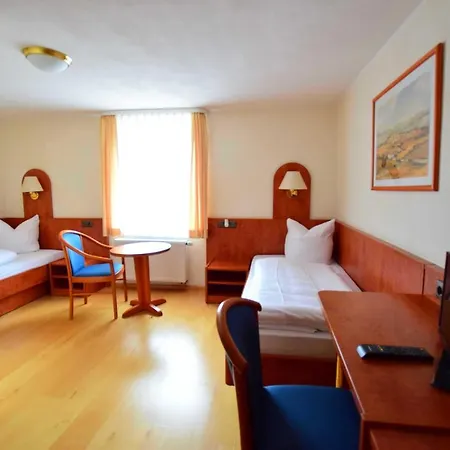 Hotell Restaurant Deutsche Eiche Grebenstein